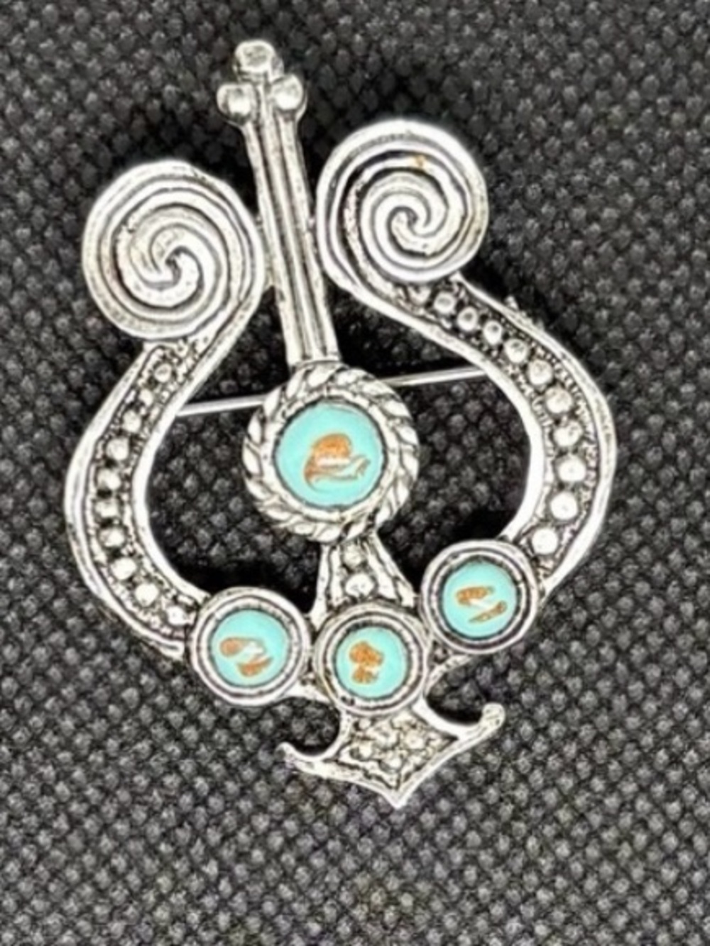 Aztec Style Silver Tone Turquoise Inlay Brooch & Clip-On Earring Set - Picture 7 of 9